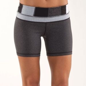 Lululemon - Reversible Groove Short - Gray - 8